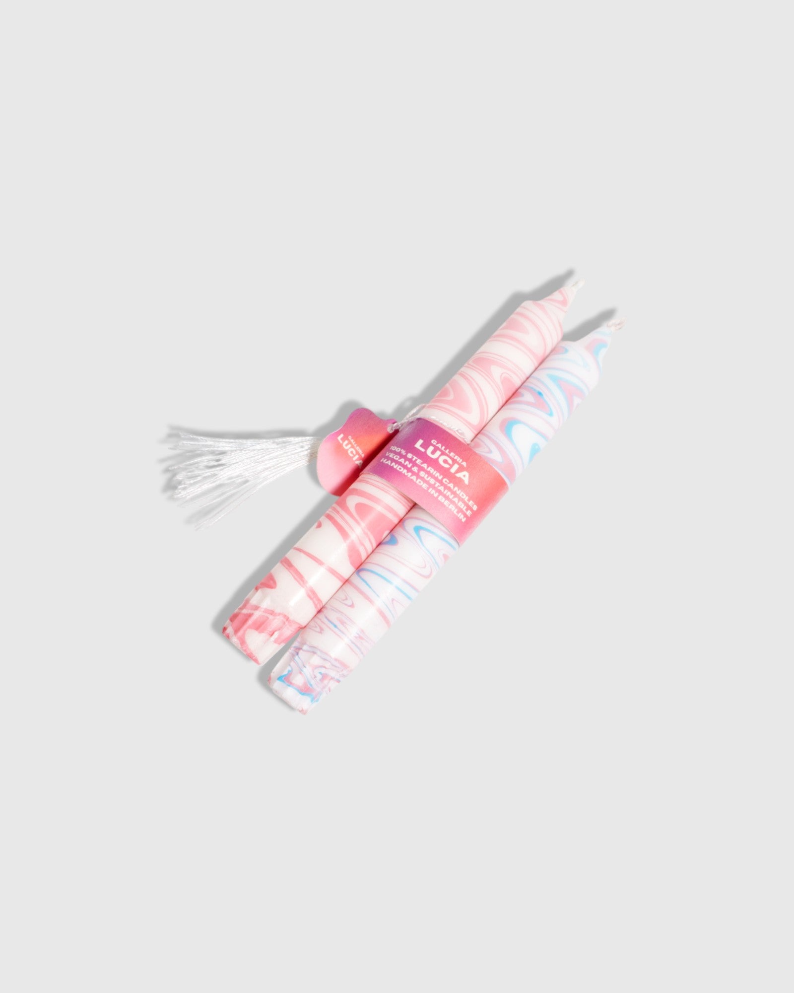 Marble candles in baby pink and baby blue design